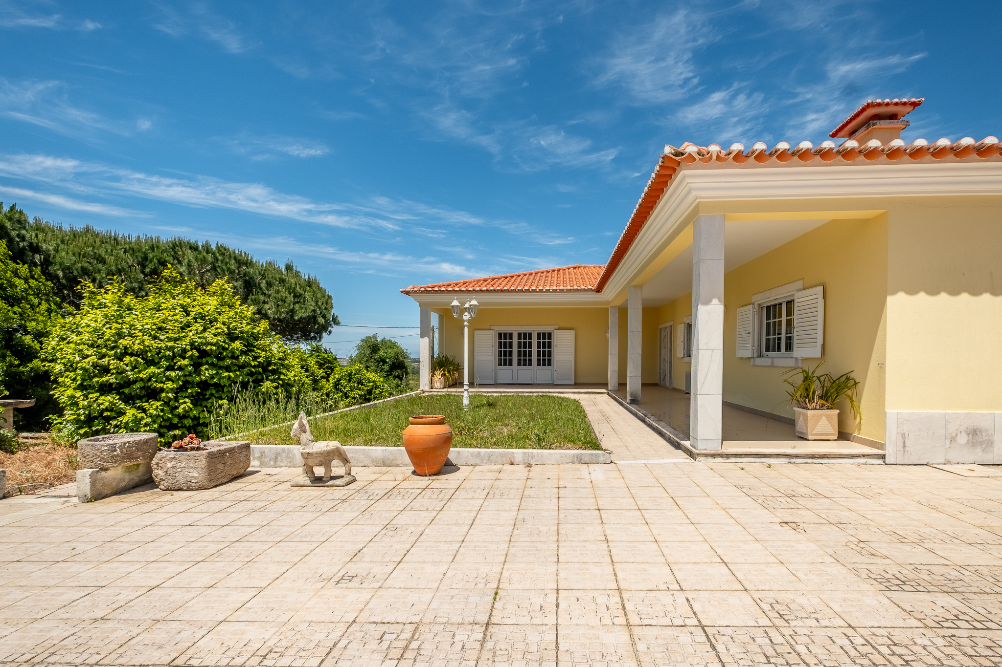 Exterior 1 frente moradia